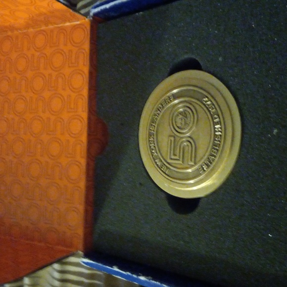 50 adversary  hokey  Puck - Picture 1 of 2